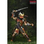 ULTIMATE SAMURAI PREDATOR PREDATOR: HUNTING GROUNDS. Del exitoso videojuego de 2020 Predator: ¡Hunting Grounds! Samurai Predator era un Yautja legendario que antaño cazaba a los hábiles guerreros que protegían el Japón feudal. Para honrar a sus presas, decoró su armadura y su máscara para parecerse a ellos y empuñó sus armas. Esta figura de acción Ultimate Samurai Predator a escala de 7 pulgadas de NECA está equipada con cabezas intercambiables con y sin máscara, katana, combisticks plegados y extendidos, plasmacaster articulado y manos intercambiables. Se presenta en una caja con ventana apta para coleccionistas con solapa frontal abatible.