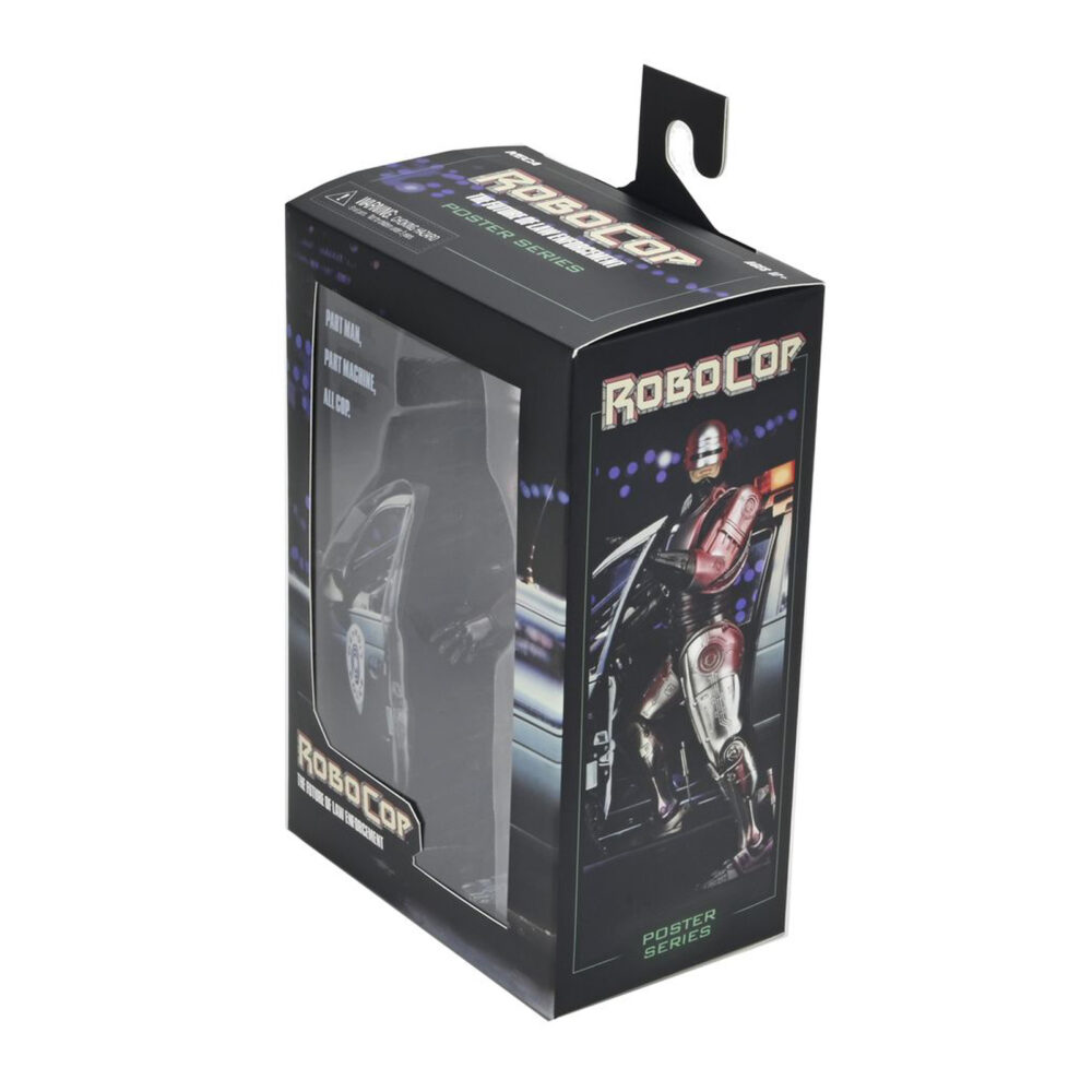 Ultimate robocop poster series. Neca introduce en su línea ultimate esta figura articulada de robocop, inspirada en el póster original de la película homónima de 1987.   mitad hombre. Mitad máquina. ¡pura policía! Neca se enorgullece de presentar la primera figura de acción de su nueva línea de figuras de acción poster series: una nueva figura de robocop basada en el clásico de culto. Esta figura articulada de 18 cm rinde homenaje al famoso póster de robocop de 1987, con una decoración especial que recrea el icónico arte del póster. Combate a criminales y droides renegados con una variedad de accesorios, como la pistola auto-9, la mano con pico de datos intercambiable, el cañón de asalto cobra y el efecto de disparo de pistola. Viene en una caja con ventana ideal para coleccionistas.