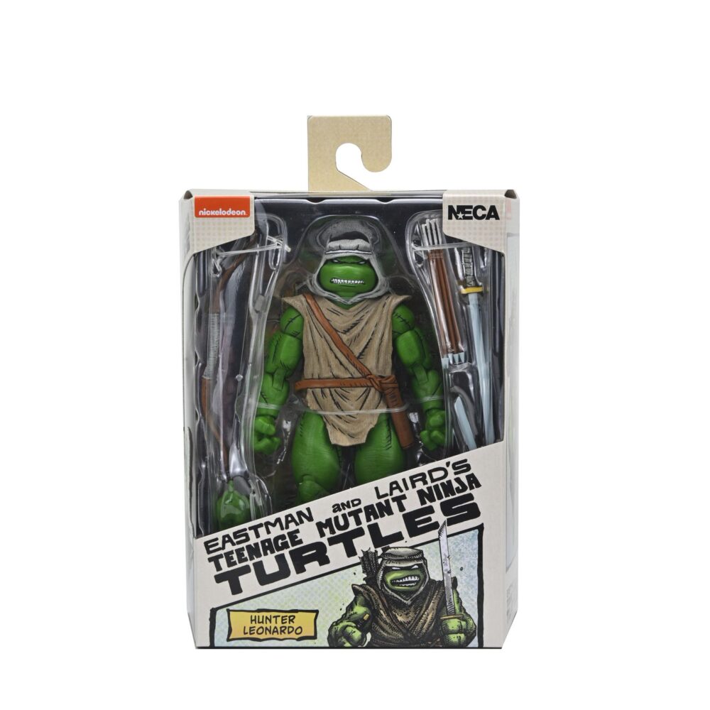 HUNTER LEO TEENAGE MUTANT NINJA TURTLES MIRAGE COMICS. Neca presenta la figura articulada Hunter Leo basada en los cómics originales de "Teenage Mutant Ninja Turtles"  de Mirage Studios. Esta figura mide 18 cm e incluye 1x arco, 1x carcaj para sus armas, 3x flechas, 1x espada, 4x manos intercambiables y 1x cuchillo. Se presenta en una caja con ventana con ilustraciones de Kevin Eastman.