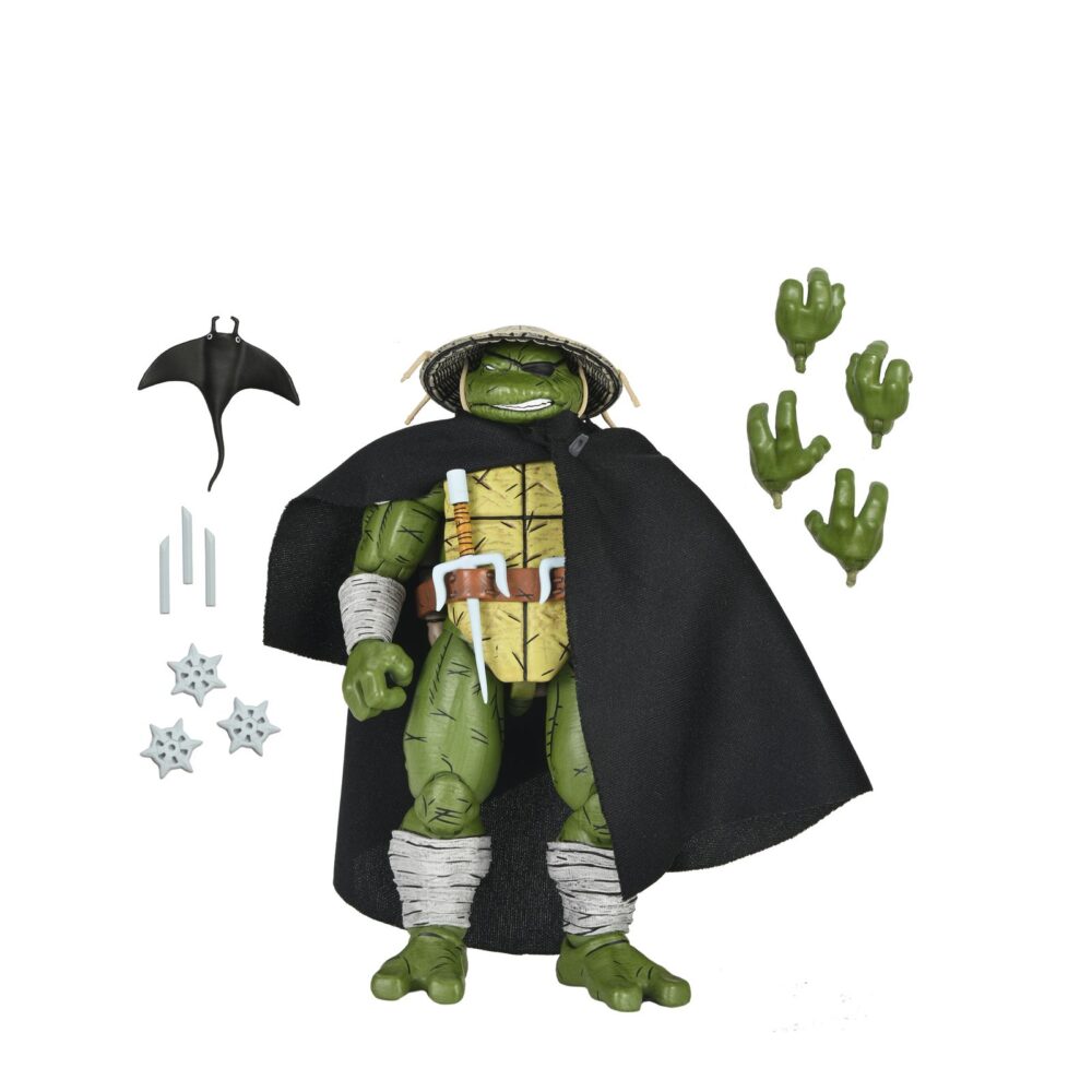 OLD MAN RAPHAEL TEENAGE MUTANT NINJA TURTLES MIRAGE COMICS. Neca suma a su colección la figura articulada Old Man Raphael, inspirada en la historia corta "Puma Blues" de los cómics originales de "Teenage Mutant Ninja Turtles" de Mirage Studios. Esta figura mide 18 cm e incluye 1x capa de tela, 1x sombrero removible, 4x manos intercambiables, 1x par de sai gemelos y otros accesorios exclusivos para recrear diferentes poses. Se presenta en una caja con ventana con ilustraciones de Kevin Eastman.