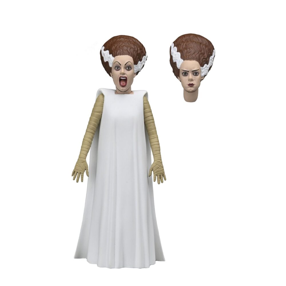 The bride of frankenstein universal monsters toony terrors. Neca añade a su colección toony terrors la figura articulada a escala de la novia del monstruo de frankenstein. Mide 15 cm y está inspirada en el personaje de la película de terror de 1935 “the bride of frankenstein” ("la novia de frankenstein" en españa). Puedes exponerla junto al resto de figuras de esta línea aunque se venden por separado. Lleva la diversión de los dibujos animados del sábado por la mañana a tu colección de terror con estos adorables bichitos. La serie 12 de la línea toony terrors de neca trae más iconos de terror estilizados de universal monsters y muchos más. A los fans de las películas de terror clásicas les encantará este surtido de figuras de acción con el hombre invisible, la novia de frankenstein, la criatura de la laguna negra y el fantasma de la ópera. Con una altura de 15 cm, cada figura se vende por separado y se presenta en un blíster.