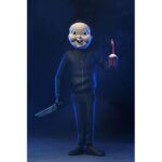 BABYFACE KILLER HAPPY DEATH DAY TOONY TERRORS. Neca lanza, dentro de la línea Toony Terrors, esta figura del asesino Babyface basada en el personaje de la película de culto "Happy Death Day" ("Feliz día de tu muerte" en España). Esta figura con estilo caricaturesco mide 15 cm incluye 1x cuchillo y 1x cupcake como accesorios. Viene en blíster con fondo recortable para exhibición.