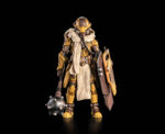 HYLOR CRYN COSMIC LEGIONS: OXKREWE BOOK. Hylor Cryn, en su día empleado de la División Empírica de la Unión de Comerciantes, formó parte de un equipo de doble operación enviado a una sección remota de Thyrimos para investigar una anomalía espacial. Se sospechaba que esta anomalía era la causa de que varias naves T.U.5.C.C. hubieran desaparecido mientras realizaban misiones en esa zona. Hylor y su compañero detectaron el problema en cuanto entraron en el Cuarto Anillo, pero por desgracia para la pareja de empíricos de la T.U.5.C.C., la detección y comprensión de la anomalía no fue suficiente para salvarles de ser víctimas de ella. Los instrumentos de su nave fallaron y se estrellaron en un planeta llamado Thraxxon. Recuperando todo el equipo de la T.U.5.C.C. que pudieron, incluyendo un par de trajes de ambiente hostil y un pequeño arsenal de armamento y equipo defensivo, la pareja abandonó su nave dañada y se adentró en el duro terreno de Thraxxon.