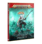 ORDER BATTLETOME: IDONETH DEEPKIN (ESPAÑOL) WARHAMMER AGE OF SIGMAR. SLos Profundos Idoneth surgen de las oscuras profundidades de los océanos para cosechar las almas de los moradores de la superficie. Esta extraña raza de aelfos vive en las profundidades marinas, emergiendo solo para saquear las tierras y robar la esencia vital de los mortales, un macabro recurso que necesitan para asegurar la supervivencia de su pueblo. El Tomo de batalla Orden: Idoneth Deepkin es un libro esencial para coleccionistas y jugadores que quieran drenar de vida los Reinos Mortales. Este tomo de inquietante belleza está repleto de ilustraciones evocadoras, emocionante material de trasfondo sobre estos aelfos de almas marchitas, y las reglas que necesitarás para recolectar una cosecha de esencia vital. Dentro encontrarás hojas de unidad, regimientos y ejércitos de renombre, reglas de Sendero a la Gloria y Yunque de la Apoteosis, y una sección independiente de Punta de lanza que te ayudará a jugar disputadas partidas tácticas con tu colección. Este libro será tu guía para desatar la furia turbulenta del mar aetérico, sea cual sea tu forma de coleccionar, pintar y jugar con los Profundos Idoneth.