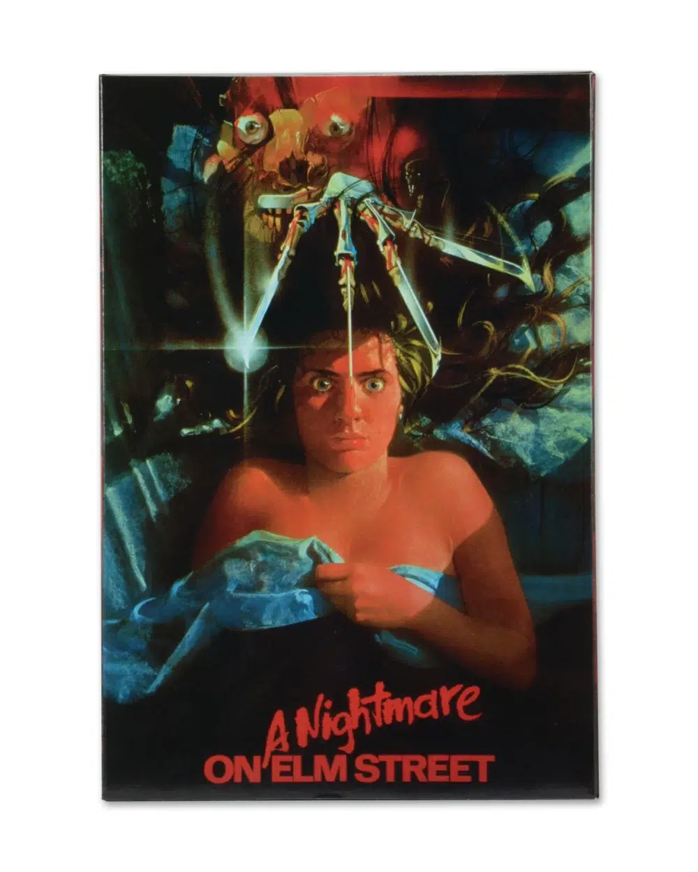 Ultimate freddy krueger a nightmare on elm street 30th anniversary. Neca presenta la versión definitiva de freddy como apareció por primera vez en el clásico de 1984. Freddy mide casi 7″ y cuenta con una parte inferior del cuerpo totalmente articulada con muslos y rodillas articulados. La figura viene con 3 cabezas intercambiables, incluyendo la boca cerrada, boca abierta mueca, y la cara del cráneo. Cuenta con una mano izquierda intercambiable con 2 dedos cortados e incluye una máscara de piel muerta, un teléfono con lengua y su fiel fedora. Cargada de características, detalles y articulaciones, ¡esta es la figura de freddy que hay que tener! Embalaje de coleccionista en caja con ventana y solapa de apertura.