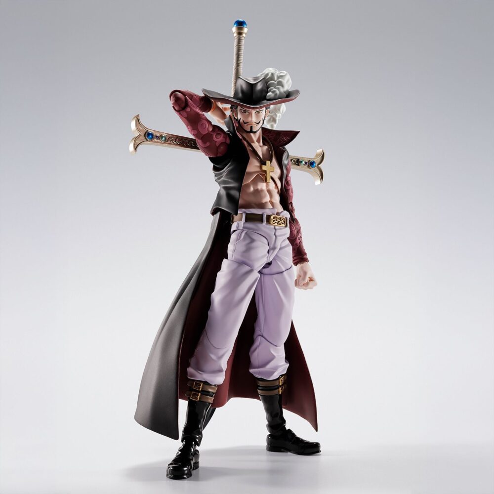 Dracule mihawk one piece sh figuarts. Se une a la colección s. H. Figuarts de tamashii nations esta figura collectors shop de dracule mihawk (también conocido como ojos de halcón), el pirata con el título del espadachín más fuerte del mundo. Mide unos 16,5 cm y está basada en su aparición en el anime “one piece”. Incluye 3x manos izquierdas, 4x manos derechas, 1x manos unidas, 3x expresiones faciales, 1x pieza con el cabello, 1x espada yoru y 1x expositor original. Como bonus cuenta con placas faciales para monkey d. Luffy -romance dawn- fig. 14,5 cm one piece sh figuarts y roronoa zoro -romance dawn- fig. 15 cm one piece sh figuarts (se venden por separado). Unidades limitadas.