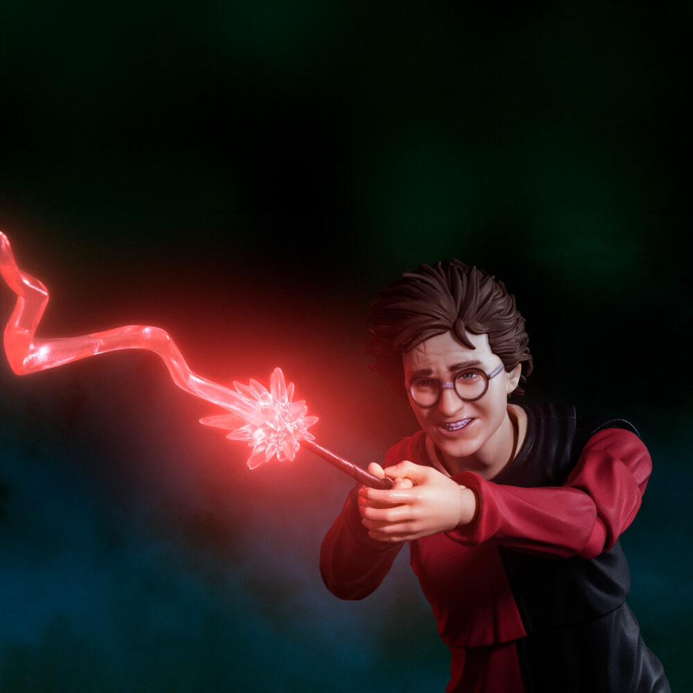 Harry potter and the goblet of fire sh figuarts. Tamashii incorpora a su colección s. H. Figuarts esta figura articulada de harry potter, basada en su aparición en la película de 2005 "harry potter and the goblet of fire" ("harry potter y el cáliz de fuego" en españa). Utiliza la tecnología de coloreado digital de tamashii para reproducir fielmente la textura de la piel y el sombreado del rostro. Incluye diferentes piezas intercambiables: 4x manos, 2x expresiones faciales y 1x cabello. También 1x varita mágica, 1x copa de los tres magos y piezas de efectos mágicos junto a sus pedestales para recrear la escena del combate del final de la película junto a lord voldemort figura 15 cm harry potter and the goblet of fire s. H. Figuarts (se vende por separado). Unidades limitadas.