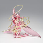 ANDROMEDA SHUN GOD CLOTH SAINT SEIYA SAINT CLOTH MYTH EX. Tamashii introduce en la colección Saint Cloth Myth Ex la figura de Andromeda Shun con la God Cloth, basada en el anime "Saint Seiya" ("Los Caballeros del Zodíaco" en España). Con una altura de 17 cm, esta nueva edición mejora el diseño original de 2009, con una escultura revisada y nuevos acabados metálicos. Incluye 5x pares de manos intercambiables, 4x placas faciales, 1x parte de cabello adicional, 1x set de armadura completa, 1x marco para el modo objeto y 1x set de cadenas nebulares. Fabricada en PVC, ABS y metal. UNIDADES LIMITADAS.
