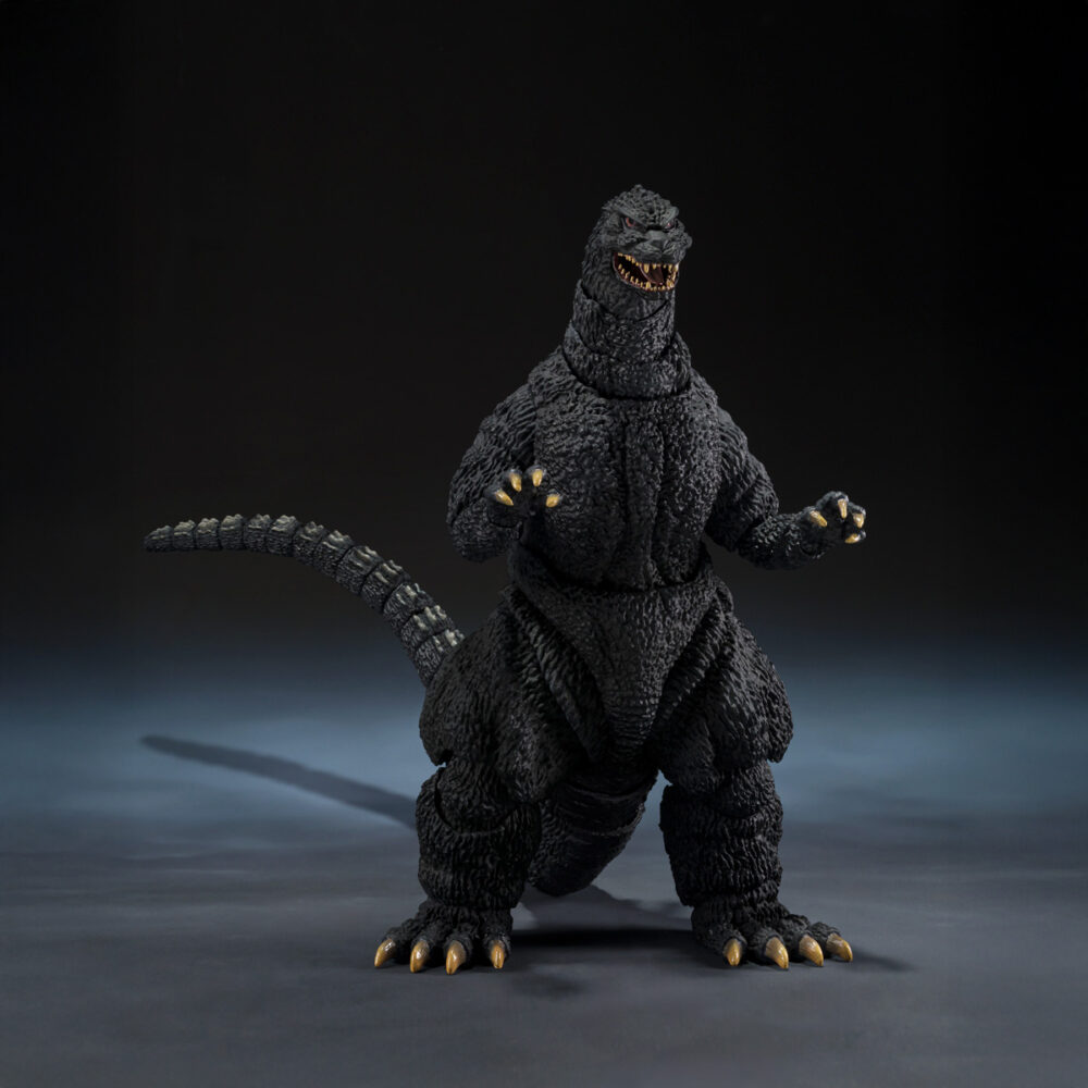 Godzilla 1989 godzilla vs biollante movie graphic plus sh monster arts. Tamashii presenta dentro de su línea s. H. Monsterarts la figura de godzilla basada en su aparición en la película de 1989 "godzilla vs. Biollante". Esta figura de 16 cm está abricada en pvc. Ha sido esculpida, pintada y modelada por el reputado yuji sakai, uno de los mayores expertos en el diseño del famoso kaiju. El color y detalles se han ajustado minuciosamente a su imagen en pantalla. Se trata de una edición movie graphic pus ya que incluye 1x hoja troquelada con el diseño de cartel cinematográfico. Unidades limitadas.