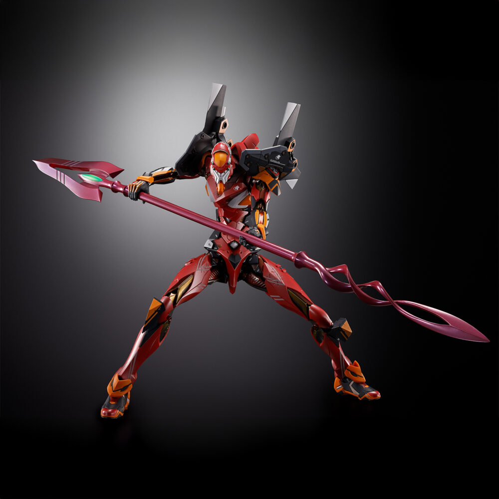 Eva unit 02 30th with the spear of gaius evangelion metal build.  para conmemorar el 30 aniversario de la serie evangelion , bandai spirits presenta una edición especial de metal build: eva unit 02 , ahora equipada con la impresionante lanza de cassius y una base personalizada. Este set de figuras de lujo incluye el cuerpo de la unidad eva 02 (mismas especificaciones que el lanzamiento de 2019), mejorado con la recién esculpida lanza de cassius, de aproximadamente 400 mm de longitud y con acabados transparentes y pintura metalizada para una apariencia premium. La base negra incluida lleva el logo del 30. º aniversario estampado en lámina holográfica e incluye accesorios de exhibición, como piezas especiales para sujetar la lanza y articulaciones para exhibiciones aéreas. Un proyecto colaborativo con la tienda oficial de evangelion, esta es una pieza central de celebración que los fanáticos no querrán perderse.