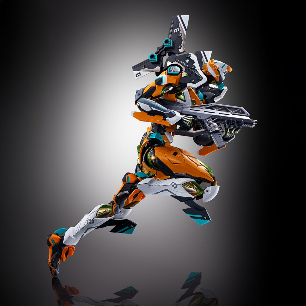 Eva unit 00 / unit 00 modified with the spear of gaius evangelion metal build.  para celebrar el 30. ° aniversario de la serie evangelion , bandai spirits presenta una edición especial metal build eva unit 00 / unit 00 modified , completa con la icónica lanza de longinus y una base de exhibición conmemorativa. Este set de figuras premium incluye la unidad eva 00, fielmente elaborada con detalles intrincados y articulación dinámica. Incluye una lanza de longino recién esculpida, de aproximadamente 380 mm de longitud, mejorada con piezas transparentes y pintura metálica para un acabado de lujo. El set también incluye una base de exhibición negra personalizada, adornada con el logo del 30. º aniversario en lámina holográfica, piezas especiales para sujetar la lanza y articulaciones para poses aéreas. Imprescindible para los coleccionistas de evangelion, este lanzamiento conmemorativo combina artesanía de alta gama con accesorios exclusivos para crear una pieza central inolvidable.