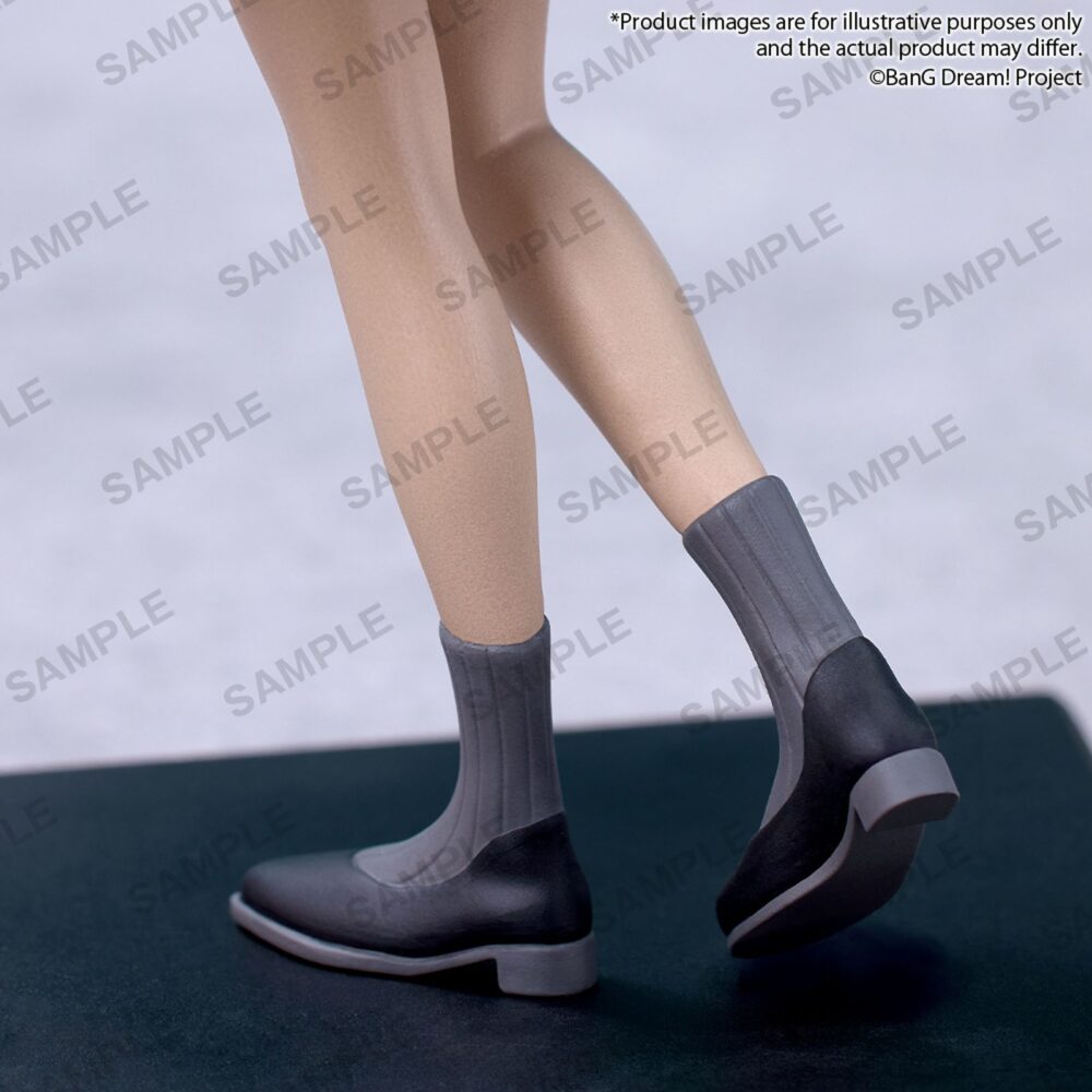 Taki shiina premium bang dream!. Bushiroad creative presenta esta figura premium de taki shiina, integrante de la banda mygo!!!!! De la franquicia "bang dream! ". Mide aproximadamente 18 cm y está fabricada en pvc. Se presenta en una base cuadrada negra para exposición.