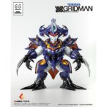 ALASTOR HAZBIN HOTEL NENDOROID. Ember Toys incorpora a su línea Chibi Creature la figura de Anti en su forma de kaiju, basada en el anime "SSSS.Gridman". Fabricada en vinilo blando pintado, mide aproximadamente 14 cm de alto y destaca por su diseño chibi exclusivo y detallado. Incluye 4x garras desmontables (2x por cada mano) que permiten diferentes opciones de exposición.