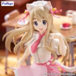 TSUMUGI KOTOBUKI K-ON TRIO-TRY-IT. Furyu introduce en su colección Trio-Try-iT la figura de Tsumugi Kotobuki, una de las cantantes del anime "K-ON!". Fabricada en ATBC-PVC y ABS, mide aproximadamente 22 cm de alto y presenta un acabado de gran calidad. Posando con su cabello al viento y su pierna flexionada con una expresión alegre, tal como se caracteriza su personaje.