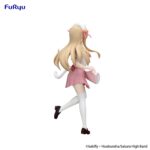 TSUMUGI KOTOBUKI K-ON TRIO-TRY-IT. Furyu introduce en su colección Trio-Try-iT la figura de Tsumugi Kotobuki, una de las cantantes del anime "K-ON!". Fabricada en ATBC-PVC y ABS, mide aproximadamente 22 cm de alto y presenta un acabado de gran calidad. Posando con su cabello al viento y su pierna flexionada con una expresión alegre, tal como se caracteriza su personaje.