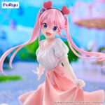SHIUNJI OUKA: THEME PARK DAY THE SHIUNJI FAMILY CHILDREN TRIO-TRY-IT. Furyu lanza la figura Trio-Try-iT de Ouka Shiunji, la tercera hija de la familia Shiunji, se presenta en su versión de día de los parques temáticos, inspirada en el anime "The Shiunji Family Children". Mide 21 cm y está hecha en ATBC-PVC y ABS. Se presenta con su traje rosa en una pose alegre y encantadora.