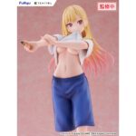 MARIN KITAGAWA GOJO’S GYM UNIFORM MY DRESS-UP DARLING TENITOL TALL. Furyu añade a su colección Tenitol Tall la figura de Marin Kitagawa con el uniforme de gimnasia de Wakana Gojo, basada en su aparición en el anime "My Dress-Up Darling". Está representada poniéndose crema en una postura dinámica y sexy. La figura mide aproximadamente 30 cm y cuenta con una base circular transparente que le aporta estabilidad.