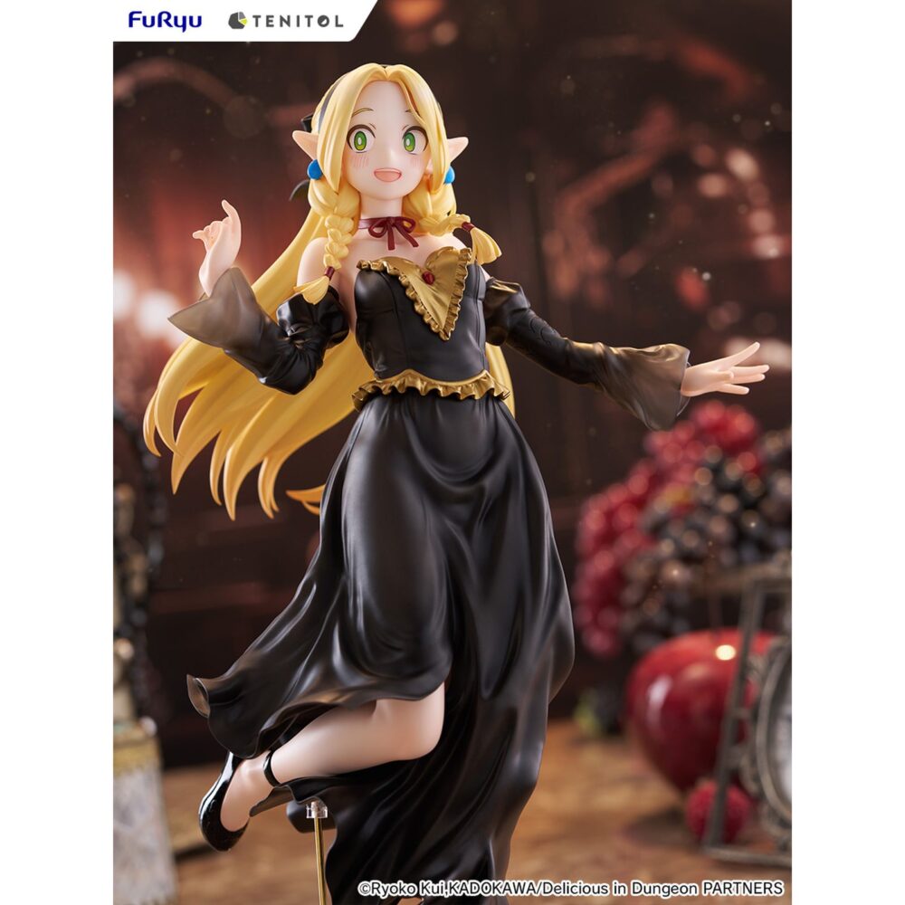 Marcille donato dress style version delicious in dungeon tenitol tall. Furyu añade a su colección tenitol tall la figura de marcille donato con un vestido negro y detalles dorados, un diseño original exclusivo para la marca. Está basada en su aparición en el anime "delicious in dungeon" ("tragones y mazmorras" en españa) y muestra a la elfo de una manera muy dinámica y lujosa gracias a los detalles del pelo y la ropa. La figura mide aproximadamente 28 cm y cuenta con una base circular transparente que le aporta estabilidad.