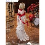 FALIN TOUDEN DRESS STYLE VERSION DELICIOUS IN DUNGEON TENITOL TALL. Furyu añade a su colección Tenitol Tall la figura de Falin Touden con un vestido inspirado en una quimera, un diseño original exclusivo para la marca. Está basada en su aparición en el anime "Delicious in Dungeon" ("Tragones y Mazmorras" en España) y muestra a la maga de una manera elegante gracias a los detalles de la ropa. El rojo brillante del fular y de los zapatos, contrasta con el blanco del traje. La figura mide aproximadamente 30 cm y cuenta con una base circular transparente que le aporta estabilidad.
