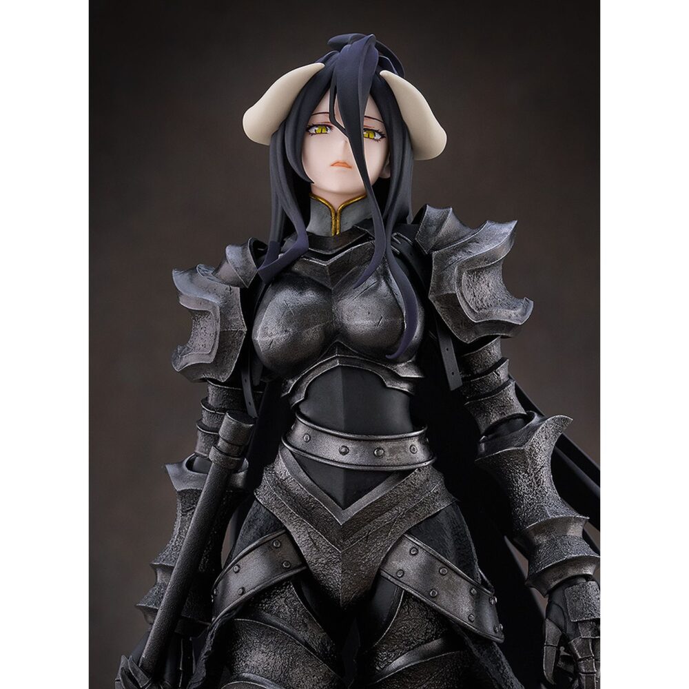 Albedo armor overlord pop up parade l. Good smile company introduce en su línea pop up parade l la figura de albedo con armadura, personaje de la serie "overlord". Esta figura estática de aproximadamente 24 cm (incluyendo la base) destaca por su imponente presencia y calidad de acabado, similar al de una figura a escala. Incluye base circular transparente para exposición.