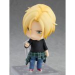 ASH LYNX BANANA FISH NENDOROID. Orange Rouge reincorpora a su línea Nendoroid la figura de Ash Lynx, protagonista del anime "Banana Fish". Esta figura articulada de aproximadamente 10 cm incluye 3x placas faciales (expresión estándar, gritando y sonriendo), 1x colgante, 1x pistola y 1x cuchillo, ideales para recrear escenas tanto de acción como del día a día. Viene con base transparente para exposición.