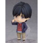 EIJI OKUMARA BANANA FISH NENDOROID. Orange Rouge reintroduce en su colección Nendoroid la figura de de Eiji Okumura, el estudiante universitario y asistente de cámara de la serie anime "Banana Fish". Esta figura articulada de unos 10 cm incluye 3x placas faciales (expresión estándar, sonriente y haciendo pucheros). Entre los accesorios incluidos se encuentran 1x bolso, 1x ración de arroz y 1x par de palillos. Viene con base transparente para exposición.