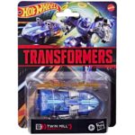 TWIN MILL TRANSFORMERS COLLABORATIVE HOT WEELS X TRANSFORMERS. Hasbro añade a su colección Transformers Collaborative esta figura del emblemático vehículo Twin Mill de la marca Hot Wheels. Mide 12,5 cm y se convierte de vehículo a robot en 21 pasos. En el modo coche presenta un diseño de carreras aerodinámico con sus legendarios motores gemelos. Incluye 2x efectos de llamarada que pueden fijarse en ambos modos y que le dan aspecto de velocidad. UNIDADES LIMITADAS.