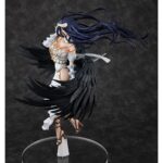 ALBEDO WING VERSION OVERLORD IV 1/7. Kadokawa vuelve apresentar esta figura a escala 1/7 de Albedo, supervisora de piso de los guardianes de la Gran Tumba de Nazarick, basada en una ilustración original de su diseñador de personaje, So-bin. Inspirada en su aparición en el anime "Overlord IV", muestra a Albedo con sus alas negras completamente extendidas. En su modelo, las plumas han sido esculpidas una a una para lograr una estética majestuosa y su cabello ha sido modelado para dar sensación de movimiento por el viento. Incluye una base circular transparente para su exposición y mide aproximadamente 31 cm. La misteriosa belleza de Albedo ha sido fielmente capturada en esta figura, así que asegúrese de añadirla a su colección.