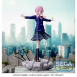 KAFU MORISAKI KAMITSUBAKI CITY UNDER CONSTRUCTION LUMINASTA. Sega presenta esta figura de Kafu Morisaki como parte de su colección Luminasta, inspirada en el anime "Kamitsubaki City Under Construction". Mide aproximadamente 21 cm de alto y presenta al personaje haciendo equilibrio. Destaca por los detalles del pelo y el uniforme que le añaden dinamismo al diseño. Fabricada en PVC, cuenta con una base con forma de escombros que le proporciona estabilidad. Ideal para exponer con SEKAI YORUKAWA KAMITSUBAKI CITY UNDER CONSTRUCTION LUMINASTA (Se venden por separado).