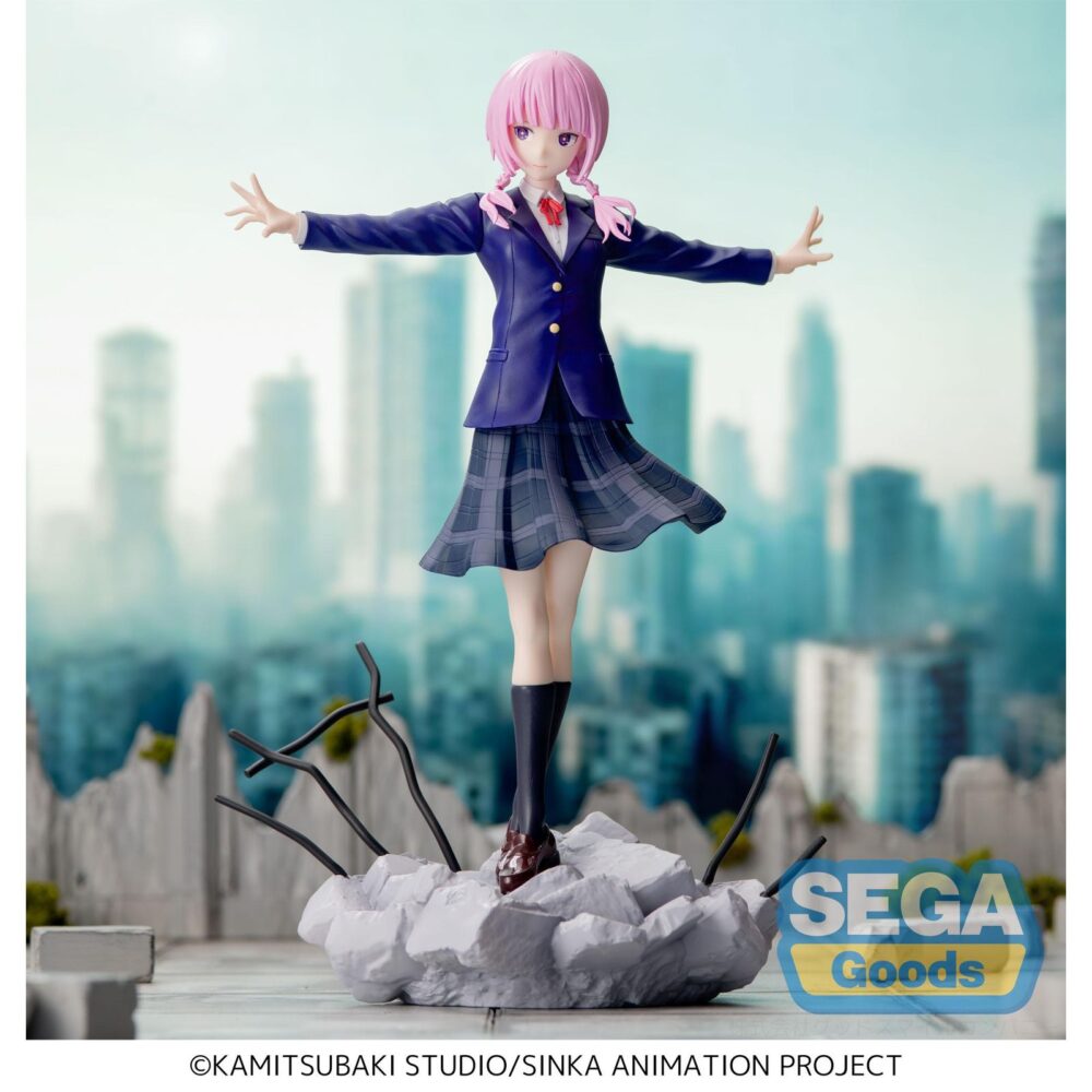 Kafu morisaki kamitsubaki city under construction luminasta. Sega presenta esta figura de kafu morisaki como parte de su colección luminasta, inspirada en el anime "kamitsubaki city under construction". Mide aproximadamente 21 cm de alto y presenta al personaje haciendo equilibrio. Destaca por los detalles del pelo y el uniforme que le añaden dinamismo al diseño. Fabricada en pvc, cuenta con una base con forma de escombros que le proporciona estabilidad. Ideal para exponer con sekai yorukawa kamitsubaki city under construction luminasta (se venden por separado).