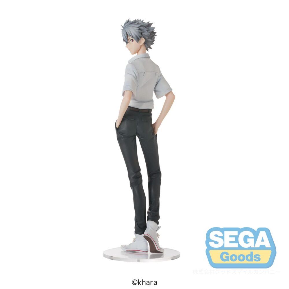 Kaworu nagisa uniform version rebuild of evangelion high premium. Sega presenta esta figura de kaworu nagisa en su versión con uniforme, perteneciente a la colección high premium e inspirada en "rebuild of evangelion". Mide unos 22 cm de alto y destaca por su expresivo diseño. Fabricada en pvc.   ideal para exponer con shinji ikari uniform version rebuild of evangelion high premium (se venden por separado).