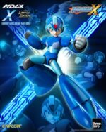 MEGA MAN FIGURA MDLX ROCKMAN X / MEGA MAN X EXCLUSIVE. De la serie de videojuegos Mega Man X (también conocida como Rockman X), threezero se enorgullece de presentar la figura coleccionable MDLX X. Con una altura aproximada de 12,1 cm, la figura coleccionable «Rockman X / Mega Man X» MDLX X está totalmente articulada con aproximadamente 34 puntos de articulación. Cuenta con una estructura que combina metal y piezas de plástico técnico, lo que mejora la rigidez de las articulaciones y proporciona una sensación satisfactoria y robusta al posar y articular la figura, a pesar de su tamaño compacto. «Rockman X / Mega Man X» MDLX X incluye dos placas faciales intercambiables, que ofrecen la opción de cambiar entre expresiones estándar y de enfado. También viene con una pieza del icónico antebrazo X-Buster, intercambiable con el antebrazo izquierdo o derecho, y una pieza de efecto Charge Shot para acoplar a la punta del X-Buster. Las manos intercambiables incluyen un par de manos abiertas y un par de puños, lo que permite a los usuarios recrear una gran variedad de poses dinámicas. Además, cada uno de los pies de MDLX X lleva incorporado un imán que le permite adherirse a superficies metálicas y aumentar su capacidad de juego.