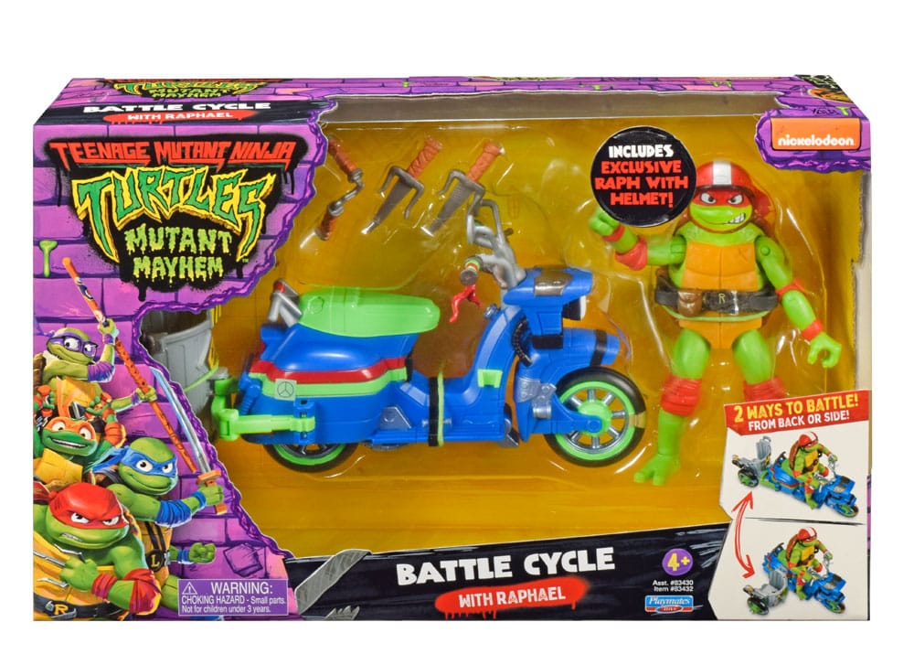 Raphael & scooter y sidecar ninja turtles: caos mutante figura. Han convertido el scooter de su amiga april en una battle cycle con un sidecar transformable para que cada uno de los cuatro hermanos pueda montar y luchar. El sidecar puede acoplarse a la parte trasera o al lateral. ¡todo depende del tipo de acción de batalla que quieras para acabar con los malos! Auténtico: el ciclo de batalla de raphael está diseñado tal y como aparece en la película mutant mayhem. Transformable: el sidecar se puede convertir para sentarse tanto en el lateral como en la parte trasera, y cualquiera de las cuatro tortugas puede montar en él. Figura de juego exclusiva: incluye una figura de acción exclusiva de raphael básico de 11,6 cm con 12 puntos de articulación para poses de lucha llenas de acción. Accesorios: el set incluye el poderoso sais doble de raphael, que puede guardarse en el ciclo de batalla, y el nunchaku, que puede engancharse a la rueda del sidecar para una acción de combate extra.