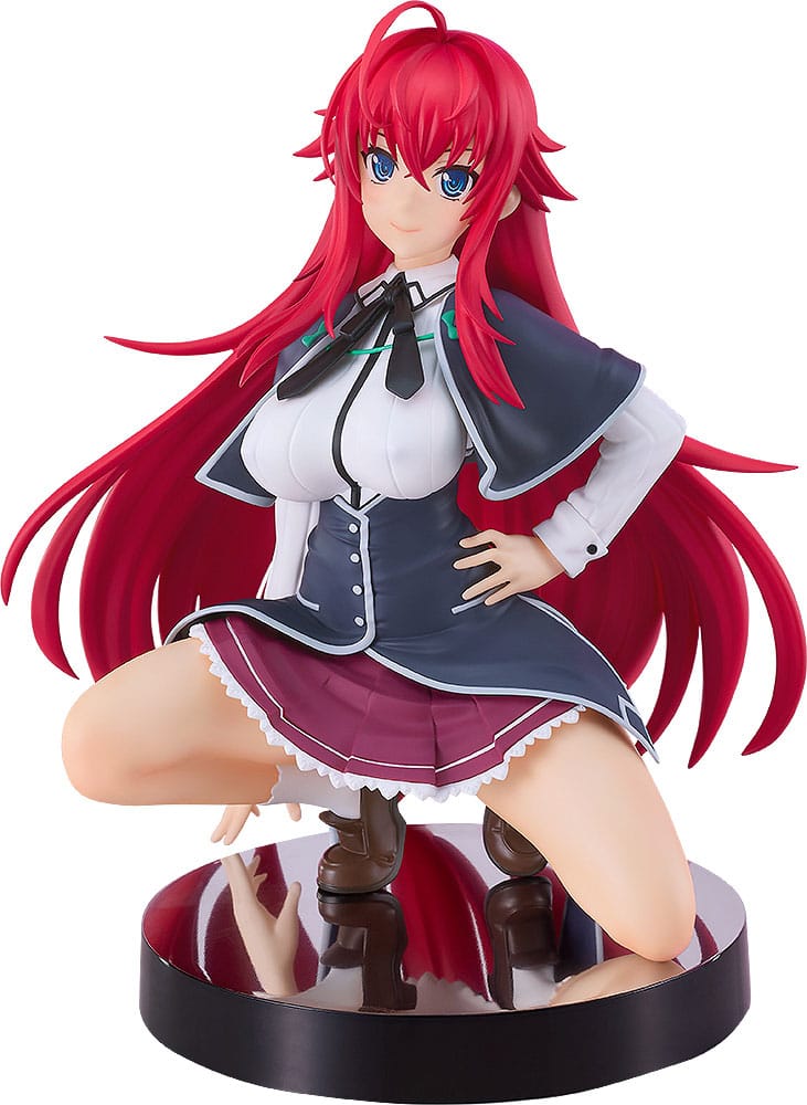 Rias gremory high school dxd hero pop up parade l. Estatua de pvc de la línea "pop up parade", tamaño aprox. 14 cm. Viene en una caja con ventana. Rias gremory no sólo hace una entrada, sino que se adueña de ella. En esta figura pop up parade l size de high school dxd, la demoníaca de pelo carmesí irradia elegancia, dominio y un encanto innegable. Arrodillada, con la mano en la cadera y la mirada fija al frente, se muestra fría, serena y claramente al mando. Su icónico uniforme de la academia kuoh está esculpido con precisión, desde la capa corta hasta la falda plisada, y su melena pelirroja se despliega detrás de ella en ondas espectaculares. Es una pose que resalta tanto su poder como su gracia, como si acabara de salir de un círculo de invocación para tomar el control. Rias es más que un símbolo de seducción: es una feroz protectora, una líder y una fuerza a tener en cuenta. Esta figura da vida a ese equilibrio de seducción y autoridad de una forma que los fans reconocerán y adorarán al instante. Fabricada por good smile company, esta figura de pvc mide unos 14 cm de alto y pertenece a la línea pop up parade l size, que ofrece un diseño detallado, poses dinámicas y un gran atractivo en las estanterías. Rias está lista para ser exhibida, y confía en nosotros: ella...