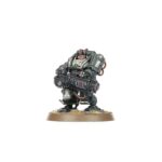 COMBAT PATROL: LEAGUES OF VOTANN WARHAMMER 40000. Vynn, Tumba de la Perdición es reconocido entre los suyos como un verdugo de las amenazas más temibles y un guardián implacable del futuro de su pueblo. Lidera una fuerza de choque flexible compuesta por versátiles Sucesores Combatientes, la élite de los Guardamoradas Einhyr y los pesados Estruendosos Brôkhyr para expandir las posesiones de la Familia. Si quieres asegurar tu territorio en nombre de los Ancestros, esta caja es la manera perfecta de comenzar una nueva colección de las Ligas de los Votann (o ampliar un ejército existente) y ahorrar dinero en comparación con la compra de las cajas por separado. La fuerza está liderada por Vynn, Tumba de la Perdición, un poderoso héroe equipado con un exotraje pesado, y acompañado por una escolta de Guardamoradas Einhyr. Una unidad de Estruendosos Brôkhyr proporciona apoyo a distancia mientras los Sucesores reclaman objetivos clave. Estas 19 miniaturas de plástico representan una fuerza completa del Baluarte de Vynn para usar en partidas tácticas y ajustadas de Patrulla de Warhammer 40,000. Las reglas de esta Patrulla están disponibles como descarga gratuita en el sitio web de Warhammer Community.
