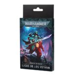 DATASHEET CARDS: LEAGUES OF VOTANN (ESPAÑOL) WARHAMMER 40000. Las Ligas de los Votann emplean una diversa variedad de guerreros y equipamiento para cumplir sus misiones y proteger sus intereses. Desde unidades rápidas hasta líneas de artillería pesada, abordan la guerra con un sentido práctico de lo que será el uso más eficiente de sus recursos. Esto significa que, en la mayoría de los casos, es difícil para sus enemigos pillarlos con la guardia bajada, ya que llevan a la batalla las mejores unidades disponibles. Este set de 26 tarjetas te ayudará a llevar la cuenta de tus unidades de las Ligas de los Votann en tus partidas de Warhammer 40,000 con hojas de datos individuales para cada unidad en las que se detallan sus perfiles, opciones de equipo y habilidades especiales. Son el modo perfecto de consultar la información importante en el fragor de la batalla. También encontrarás una tarjeta de consulta con la regla de ejército de las Ligas de los Votann para usarla en partidas de Patrulla.