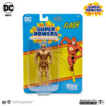 THE FLASH (GOLD EDITION) SUPER POWERS. En un extraño accidente de laboratorio, el científico forense Barry Allen™ fue alcanzado por un rayo y rociado con productos químicos, lo que le otorgó los superpoderes de Speed Force™. Ahora utiliza estos poderes para defender su ciudad natal, Central City™, de las fuerzas del mal como The Flash™.