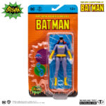 BATGIRL (THE NEW ADVENTURES OF BATMAN). Las peligrosas calles de Gotham City cuentan con varios ángeles guardianes que las vigilan. Y una de las primeras, la joven que convirtió al Dúo Dinámico en la familia Batman, fue Batgirl. Barbara Gordon siempre ha vivido entre dos mundos: su vida en casa como hija única del comisario de policía James Gordon y su vida colgando de las gárgolas como compañera del Caballero Oscuro.