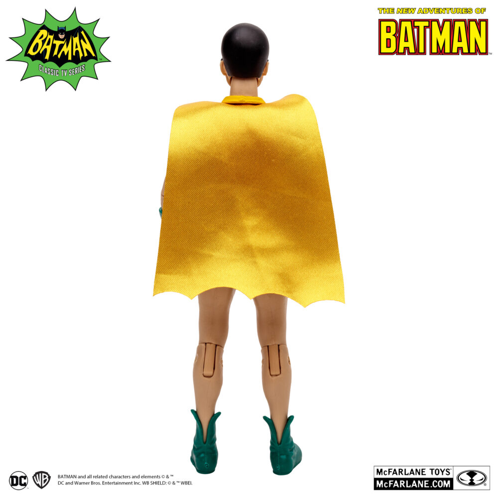 Robin (the new adventures of batman). El acróbata dick grayson era el miembro más joven del número circense de sus padres, que desafiaba a la muerte. Pero tras el asesinato a sangre fría de estos, dick juró venganza. Al ver en el chico una parte genuina de sí mismo, batman lo acogió y le proporcionó una salida mejor para su ira. Convertido en el protegido de batman, robin es un experto luchador y un acróbata asombroso, con el ejemplo más difícil de seguir del mundo. Pero la verdadera fuerza del chico maravilla puede que radique en no ser batman, sino en ser un faro de esperanza y familia a lo largo de la sombría cruzada del caballero oscuro.