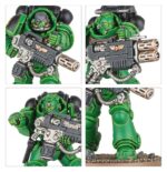 COMBAT PATROL: BLACK TEMPLARS WARHAMMER 40000. Adrax Agatone, Capitán de la 3.ª Compañía de los Salamandras, es una fuerza de destrucción concentrada y letal que golpea con fuerza y precisión en combate sin mostrar señales de agotamiento. Lidera a sus hermanos en la batalla empuñando un imponente martillo de trueno. Tras él marchan los Intercesores de Asalto, listos para lanzarse al combate cuerpo a cuerpo a su lado. Un núcleo de Marines Infernus está preparado para calcinar a sus enemigos, reclamando y manteniendo objetivos para completar la misión. Los Erradicadores y un Quad Invader apoyan al ejército con armamento pesado, conformando una fuerza de choque equilibrada. Si deseas purificar la galaxia con las llamas de Nocturne, esta caja es la forma ideal de comenzar una nueva colección de Salamandras (o ampliar un ejército ya existente) y ahorrar dinero en comparación con la compra de los kits por separado. La fuerza está liderada por Adrax Agatone, quien se lanza al fragor del combate acompañado por una escuadra de Intercesores de Asalto. Una unidad de Marines Infernus arrasa con fuego a los enemigos, barriendo objetivos vitales y defendiéndolos hasta completar la misión. Tres Erradicadores proporciona apoyo con sus poderosas armas de fusión, mientras que un Quad Invader avanza rápidamente manteniéndose al ritmo de las líneas del frente o actuando como hostigador y apoyo reactivo. Estas 20 miniaturas de plástico representan una fuerza completa para usar en partidas tácticas y ajustadas de Patrulla de Warhammer 40,000. Las reglas de esta Patrulla están disponibles como descarga gratuita en el sitio web de Warhammer Community.