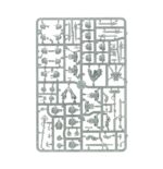 COMBAT PATROL: GREY KNIGHTS WARHAMMER 40000. Los presagios advierten sobre la corrupción disforme que se filtra en el espacio real en esta ubicación. Tal vez sean los actos de los enemigos los que han provocado estas manifestaciones, o puede que la mala suerte los haya llevado hasta allí. Sea como sea, el Castellano Crowe lidera con premura a sus Hermanos de Batalla al combate, pues sabe que los refuerzos se dirigen hacia allí y hay que purificar la corrupción sin demora. Si quieres defender a la humanidad y mantener la galaxia a salvo de la amenaza daemónica, esta caja es la manera perfecta de empezar o ampliar una colección de Caballeros Grises y ahorrar dinero en comparación con la compra de las cajas por separado. El Castellano Crowe lidera la fuerza armado con su filo maldito: la Espada Negra de Antwyr. Le acompañan una Escuadra de Choque equipada con diversas armas y una Escuadra de Exterminadores de la Hermandad capaz de arrasar incluso a los enemigos más duros. Un Dreadnought Venerable proporciona apoyo a distancia con su considerable potencia de fuego. Estas 17 miniaturas de plástico representan una fuerza completa de los Santificadores de Crowe para usar en partidas tácticas y ajustadas de Patrulla de Warhammer 40,000. Las reglas de esta Patrulla pueden descargarse gratuitamente del sitio web de Warhammer Community.
