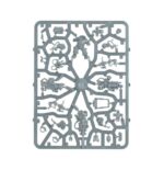 COMBAT PATROL: LEAGUES OF VOTANN WARHAMMER 40000. Vynn, Tumba de la Perdición es reconocido entre los suyos como un verdugo de las amenazas más temibles y un guardián implacable del futuro de su pueblo. Lidera una fuerza de choque flexible compuesta por versátiles Sucesores Combatientes, la élite de los Guardamoradas Einhyr y los pesados Estruendosos Brôkhyr para expandir las posesiones de la Familia. Si quieres asegurar tu territorio en nombre de los Ancestros, esta caja es la manera perfecta de comenzar una nueva colección de las Ligas de los Votann (o ampliar un ejército existente) y ahorrar dinero en comparación con la compra de las cajas por separado. La fuerza está liderada por Vynn, Tumba de la Perdición, un poderoso héroe equipado con un exotraje pesado, y acompañado por una escolta de Guardamoradas Einhyr. Una unidad de Estruendosos Brôkhyr proporciona apoyo a distancia mientras los Sucesores reclaman objetivos clave. Estas 19 miniaturas de plástico representan una fuerza completa del Baluarte de Vynn para usar en partidas tácticas y ajustadas de Patrulla de Warhammer 40,000. Las reglas de esta Patrulla están disponibles como descarga gratuita en el sitio web de Warhammer Community.