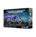 CTHONIAN EARTHSHAKERS: LEAGUES OF VOTANN WARHAMMER 40000. Los Sacudidores Cthonianos socavan las posiciones enemigas con fuego de artillería subterráneo. Algunos usan proyectiles temblor para desestabilizar los bastiones, y otros lanzan ojivas irruptoras que perforan la superficie antes de detonar en una tormenta de metralla, mientras que las cargas que inicialmente no lograron fijar su objetivo lo persiguen ahora mediante ecolocalización geomántica. Con este kit multicomponente de plástico puedes montar dos armas de asedio Sacudidores Cthonianos, junto con su dotación, para tus ejércitos de las Ligas de los Votann de Warhammer 40,000. Estas armas letales envían su munición a través del subsuelo, como un mortero invertido, detonando justo bajo la superficie o inmediatamente después de emerger. Son ideales para apoyar el avance del resto de tu fuerza y devastar al enemigo desde la distancia.