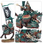 GRAND CATHAY: JADE LANCERS WARHAMMER THE OLD WORLD. Los Lanceros de Jade son regimientos de caballería con una considerable habilidad y disciplina que han sido reclutados entre los soldados de las grandes ciudades. Además de ser una fuerza poderosa en campo abierto, los Lanceros de Jade se entrenan para combatir en las estrechas calles de sus urbes y en los terrenos densos de sus alrededores. Son capaces de lanzar cargas devastadoras a través de callejones angostos, puentes y túneles que atraviesan los muros de la ciudad, y también en medio de la maleza espesa o el lodo profundo. Con este kit multicomponente de plástico puedes montar 10 Jade Lancers, caballería pesada para tus Armies of Gran Cathay de Warhammer: The Old World. Estos veteranos curtidos son excelentes tropas de choque y ágiles defensores que pueden apoyar rápidamente a tu infantería. Pueden montarse como una sola unidad grande o como dos unidades de 5 Jade Lancers, cada una con su propio champion, standard bearer y musician opcionales.