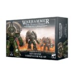 SATURNINE TERMINATOR SQUAD WARHAMMER THE HORUS HERESY. Los Exterminadores Saturnine se desplegaron por primera vez en grandes cifras en las arenas negras de Isstvan V. Este modelo, desarrollado por el Primarca Vulcan, es más alto y robusto que otras variantes de la armadura Exterminador. La combinación de todo tipo de armas de energía letales y poderosos escudos de energía permite a sus portadores atravesar el campo de batalla con total impunidad. Con este kit multicomponente de plástico puedes montar cuatro Space Marines en Saturnine Terminator Armour para tus ejércitos de Legiones Astartes de Warhammer: The Horus Heresy. Su blindaje pesado y sus escudos avanzados les brindan una resistencia superlativa, y sus armas de energía los hacen letales tanto a distancia como en combate. Son los rompelíneas ideales y destacan por su capacidad para defender objetivos clave frente a grandes masas de enemigos.