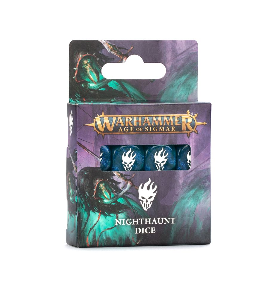 NIGHTHAUNT DICE WARHAMMER AGE OF SIGMAR. Las Noctánimas son horrores etéreos, almas de muertos retorcidas hasta convertirse en criaturas amargas y rencorosas que detestan a los vivos. Descargan su furia en el campo de batalla, despedazando a sus enemigos con garras fantasmagóricas y herrumbrosas armas de hierro. Un juego de 16 dados de seis caras con esquinas redondeadas para usarlos en partidas de Warhammer Age of Sigmar, con temática de las Noctánimas. Están fabricados en plástico acrílico de color turquesa con efecto estrellado y muescas en tinta blanca, y miden 16 mm de arista. Las caras del 1 al 5 presentan los tradicionales puntos, mientras que la cara del 6 está adornada con la fantasmagórica calavera de las Noctánimas.