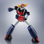 UFO ROBOT GRENDIZER SIDE SUPER THE ROBOT SPIRITS. Tamashii incorpora a su colección The Robot Spirits Side Super esta figura de Grendizer que conmemora el 50º aniversario de la serie original "UFO Robot Grendizer". La figura mide aproximadamente 16 cm y cuenta con articulaciones que le permiten moverse libremente. Está equipada con 2x pares de manos intercambiables, 2x cuchilla doble (que se pueden unir) y 2x puños rotantes. UNIDADES LIMITADAS.