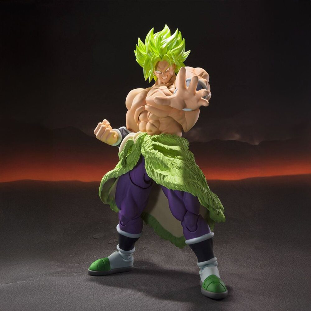 Super saiyan broly full power dragon ball super sh figuarts. Tamashii introduce a super saiyan broly full power en la colección s. H. Figuarts, inspirado en su aparición en la película del 2018 "dragon ball super: broly". Con una altura aproximada de 22 cm, esta figura presenta un nuevo diseño y vestimenta, representando su transformación más poderosa. Incluye 2x placas faciales intercambiables y 2x pares de manos alternativas. Fabricada en pvc y abs.   unidades limitadas.