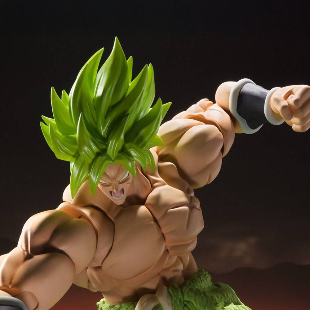 Super saiyan broly full power dragon ball super sh figuarts. Tamashii introduce a super saiyan broly full power en la colección s. H. Figuarts, inspirado en su aparición en la película del 2018 "dragon ball super: broly". Con una altura aproximada de 22 cm, esta figura presenta un nuevo diseño y vestimenta, representando su transformación más poderosa. Incluye 2x placas faciales intercambiables y 2x pares de manos alternativas. Fabricada en pvc y abs.   unidades limitadas.