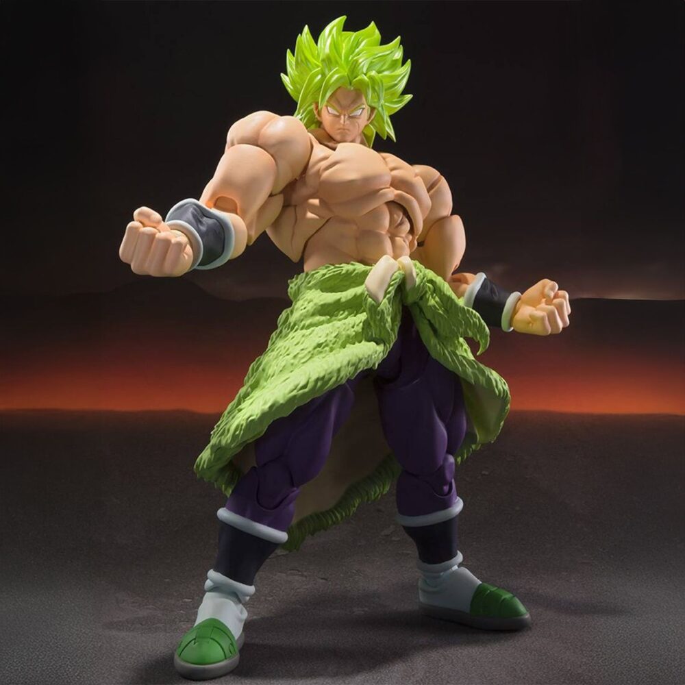 Super saiyan broly full power dragon ball super sh figuarts. Tamashii introduce a super saiyan broly full power en la colección s. H. Figuarts, inspirado en su aparición en la película del 2018 "dragon ball super: broly". Con una altura aproximada de 22 cm, esta figura presenta un nuevo diseño y vestimenta, representando su transformación más poderosa. Incluye 2x placas faciales intercambiables y 2x pares de manos alternativas. Fabricada en pvc y abs.   unidades limitadas.